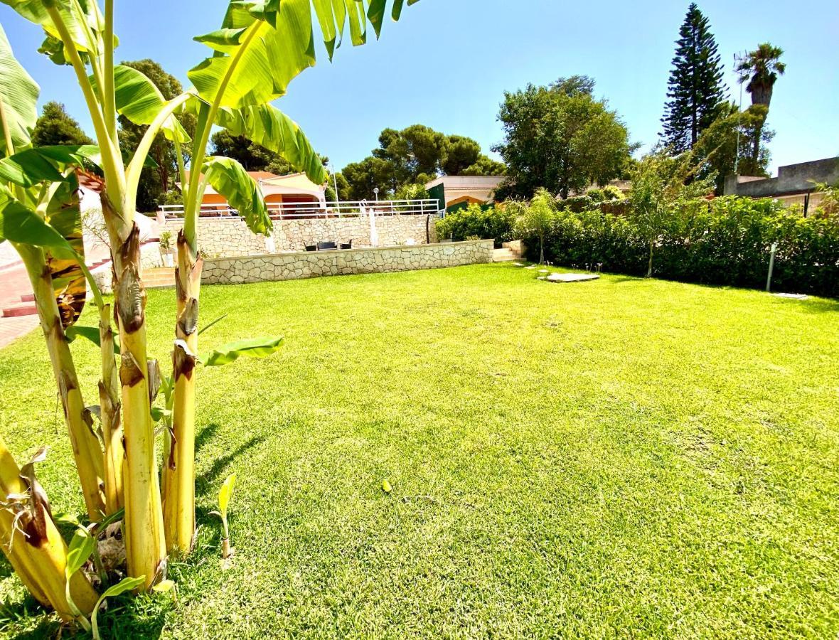 Villa Lucia Fontane Bianche Exterior foto